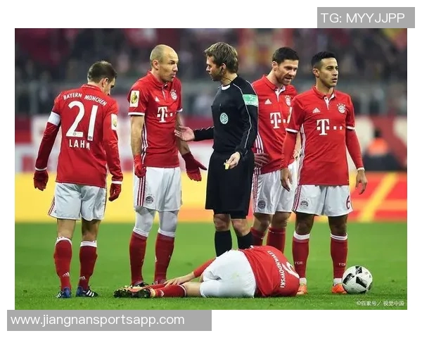 拜仁近期对门兴表现出色四场全胜创下自1965年以来最佳战绩 拜仁近期对门兴表现出色四场全胜创下自1965年以来最佳战绩