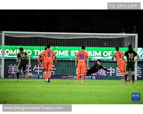 山东泰山于10月10日重返训练场全力备战即将对阵浙江队的关键比赛