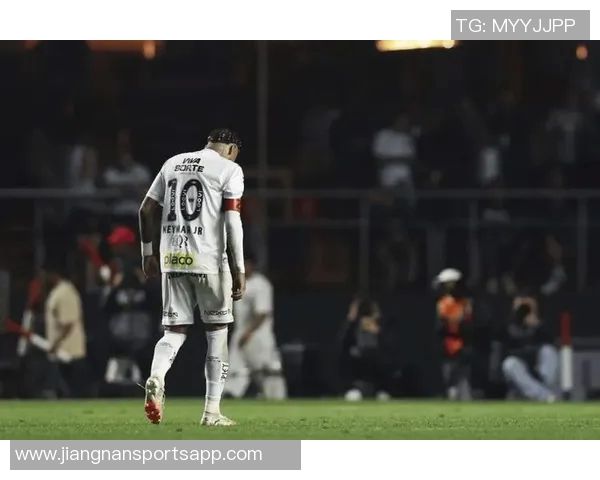 内马尔合同临近到期表示优先考虑回归桑托斯队