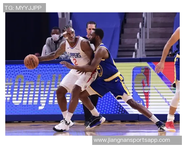 维金斯表现平平16投6中仅得15分9板失误4次正负值惨淡15