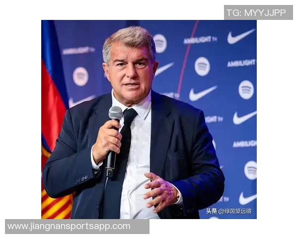 拉波尔塔坚定承诺:巴萨未来将始终由会员掌控 拉波尔塔坚定承诺:巴萨未来将始终由会员掌控