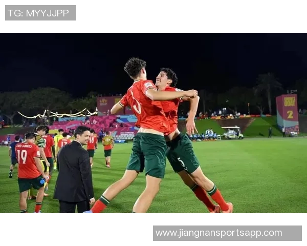 奥地利17岁前腰莫泽在U17世界杯表现出色拜仁霍村争抢新星