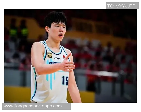 瀚森明日赴孟菲斯与球队汇合开拓者原计划让小杨多参加G联赛 瀚森明日赴孟菲斯与球队汇合开拓者原计划让小杨多参加G联赛