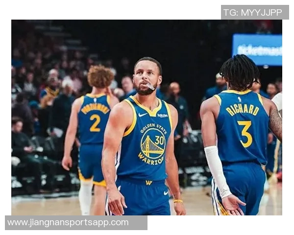 苏群分析勇士队身高劣势小球时代呼唤更多大个子参与比赛