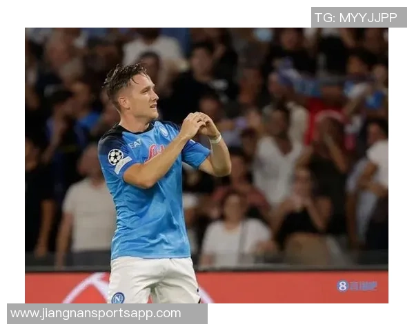 泽林斯基强调球队实力与连续性目标努力争取赛季领先地位